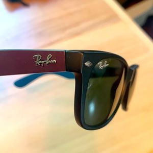 RayBan New Wayfarer sunglasses